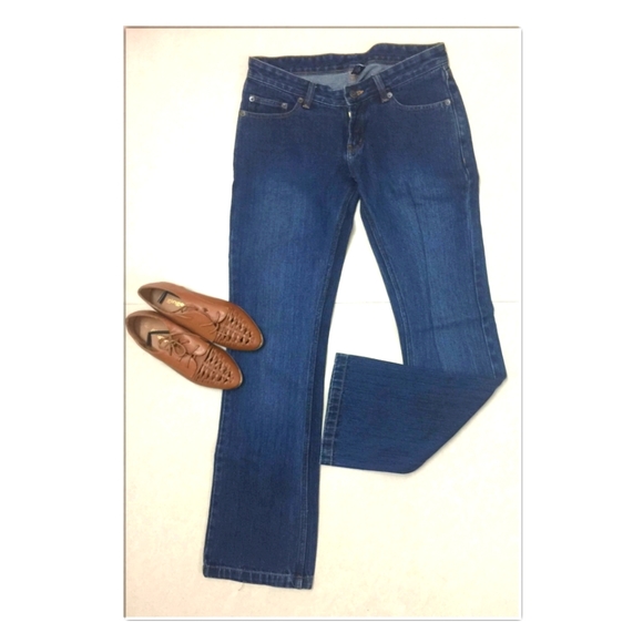 New Blue Jeans - I Jeans By Shoppers Stop Price reduced 💥 - Picture 2 of 3